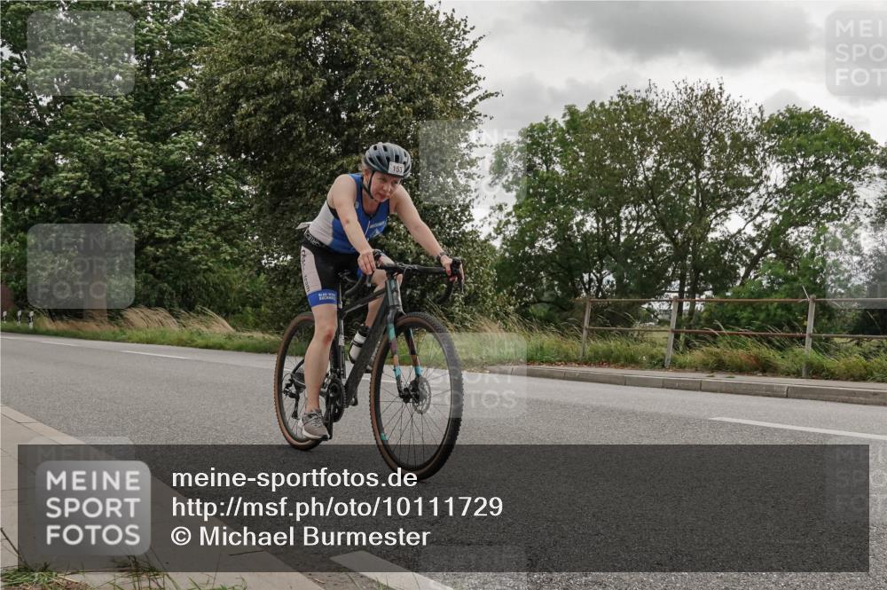 30.08.2026 - Elbe Triathlon Hamburg Michael Burmester http://msf.ph/oto/10111729 30.08.2026 15:27:06 Radfahren 153 meine-sportfotos.de