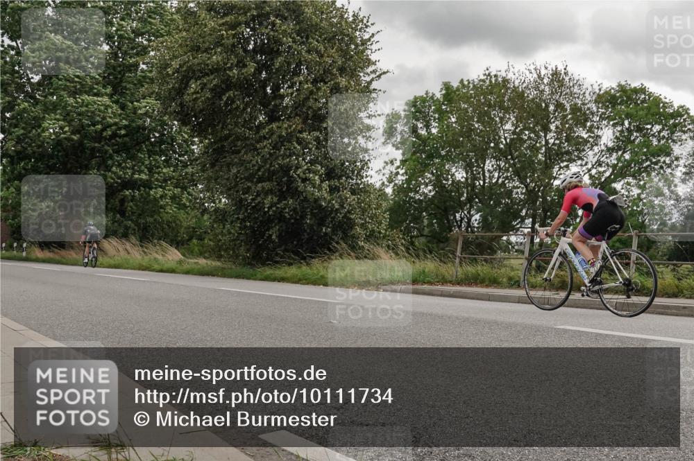 30.08.2026 - Elbe Triathlon Hamburg Michael Burmester http://msf.ph/oto/10111734 30.08.2026 15:27:20 Radfahren  meine-sportfotos.de