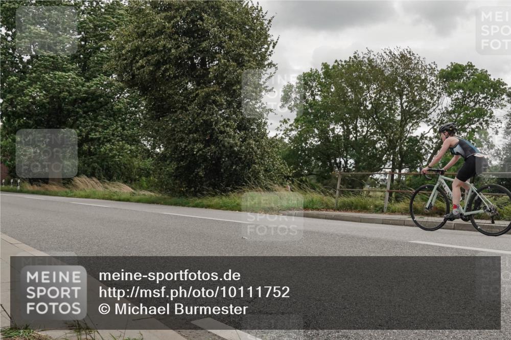 30.08.2026 - Elbe Triathlon Hamburg Michael Burmester http://msf.ph/oto/10111752 30.08.2026 15:28:56 Radfahren  meine-sportfotos.de