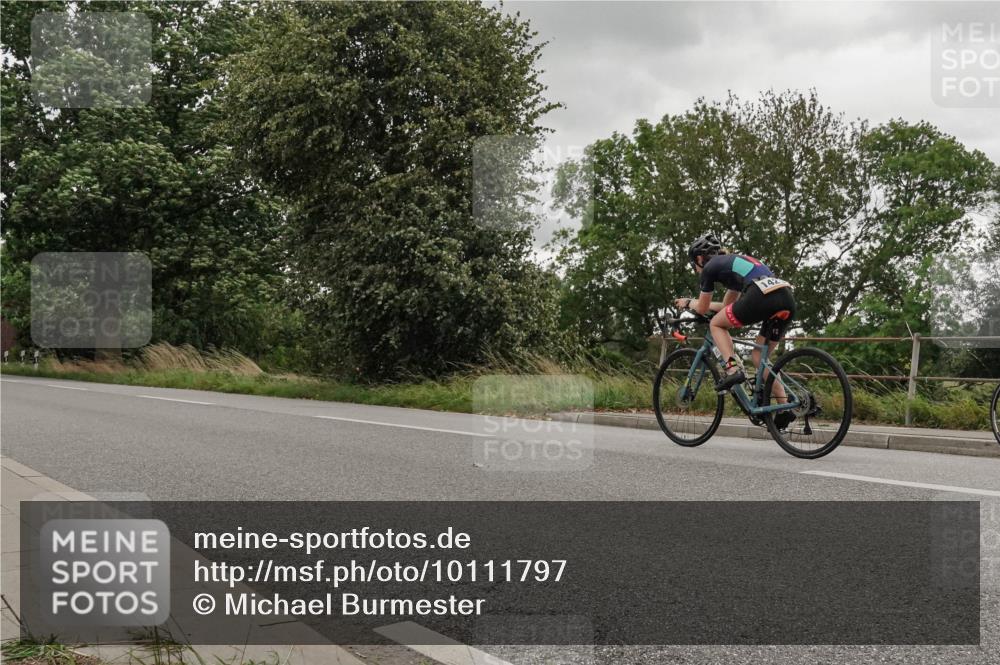 30.08.2026 - Elbe Triathlon Hamburg Michael Burmester http://msf.ph/oto/10111797 30.08.2026 15:33:38 Radfahren 142 meine-sportfotos.de