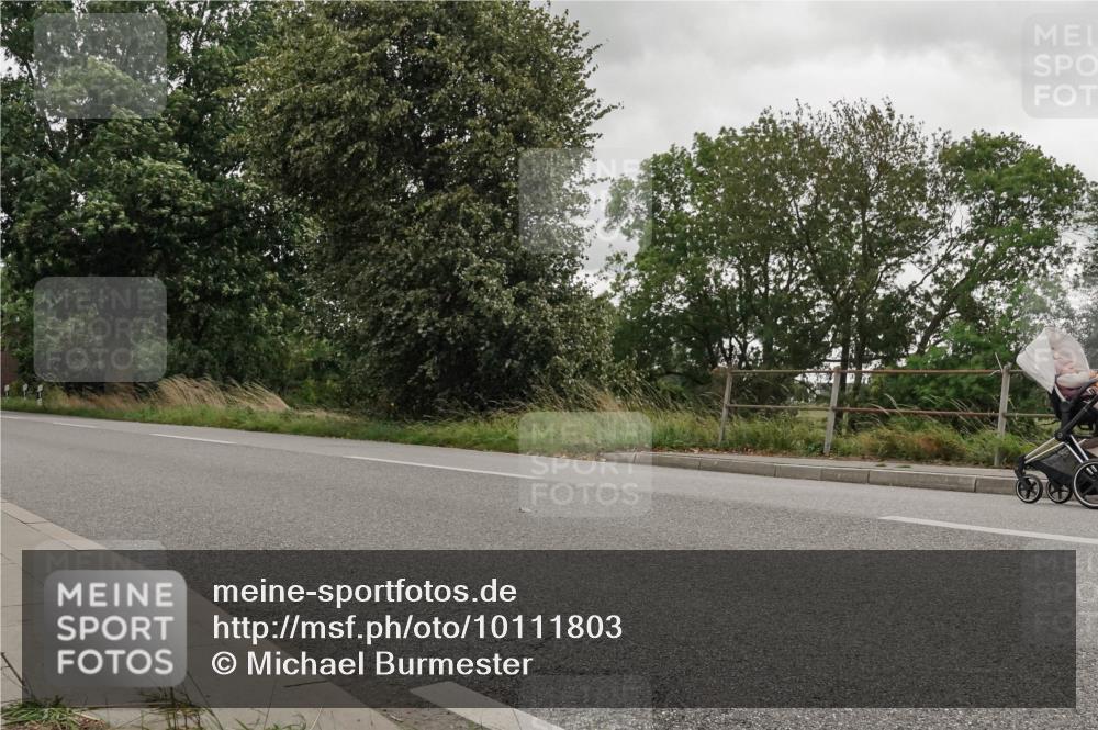 30.08.2026 - Elbe Triathlon Hamburg Michael Burmester http://msf.ph/oto/10111803 30.08.2026 15:33:58 Radfahren  meine-sportfotos.de