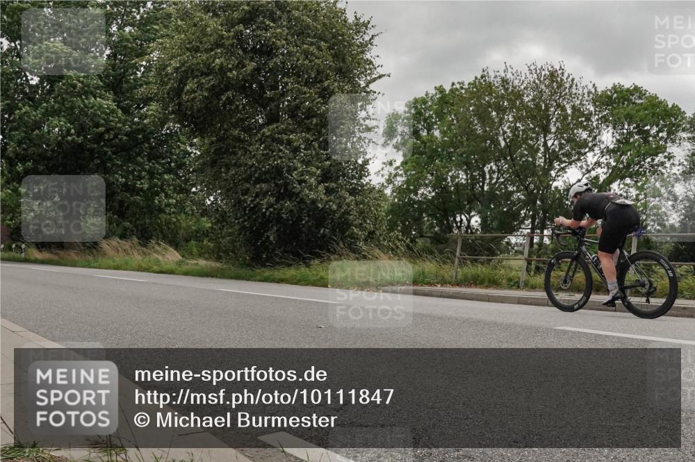 30.08.2026 - Elbe Triathlon Hamburg Michael Burmester http://msf.ph/oto/10111847 30.08.2026 15:38:10 Radfahren  meine-sportfotos.de