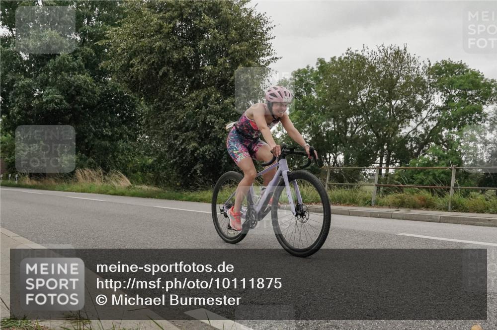 30.08.2026 - Elbe Triathlon Hamburg Michael Burmester http://msf.ph/oto/10111875 30.08.2026 15:41:05 Radfahren  meine-sportfotos.de