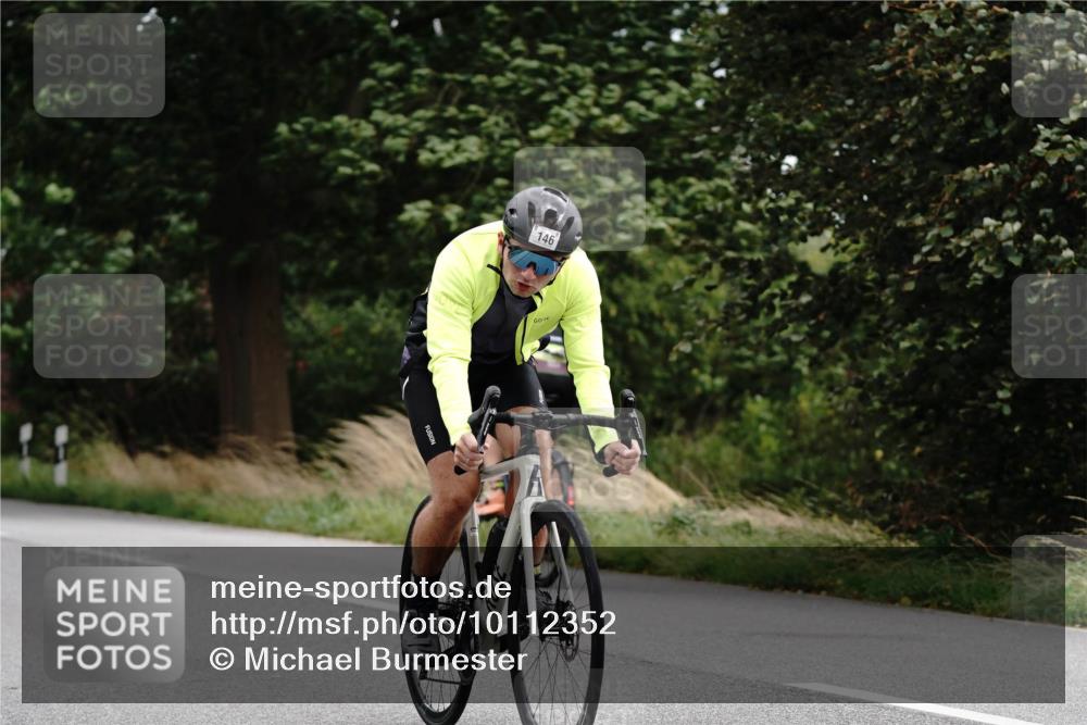 30.08.2026 - Elbe Triathlon Hamburg Michael Burmester http://msf.ph/oto/10112352 30.08.2026 14:49:53 Radfahren 146, 146 meine-sportfotos.de