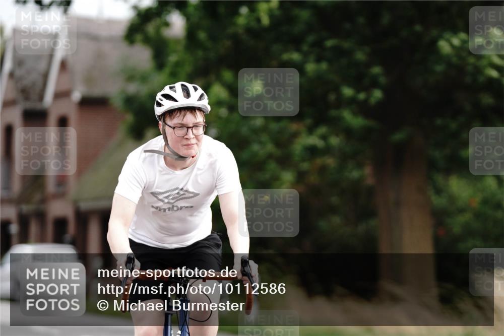 30.08.2026 - Elbe Triathlon Hamburg Michael Burmester http://msf.ph/oto/10112586 30.08.2026 15:03:31 Radfahren  meine-sportfotos.de