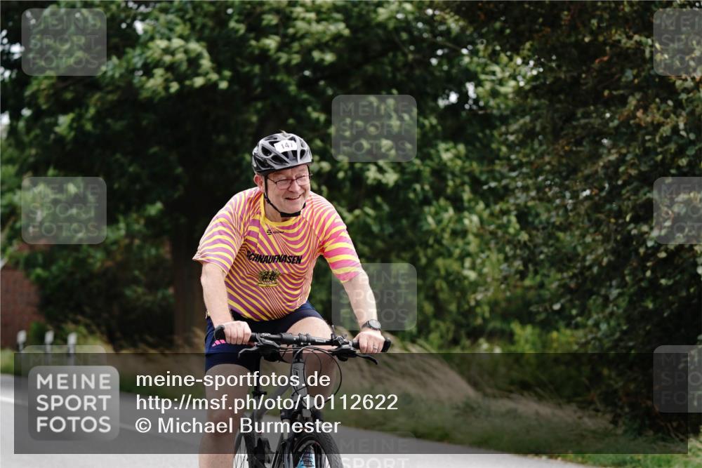 30.08.2026 - Elbe Triathlon Hamburg Michael Burmester http://msf.ph/oto/10112622 30.08.2026 15:07:04 Radfahren 147 meine-sportfotos.de