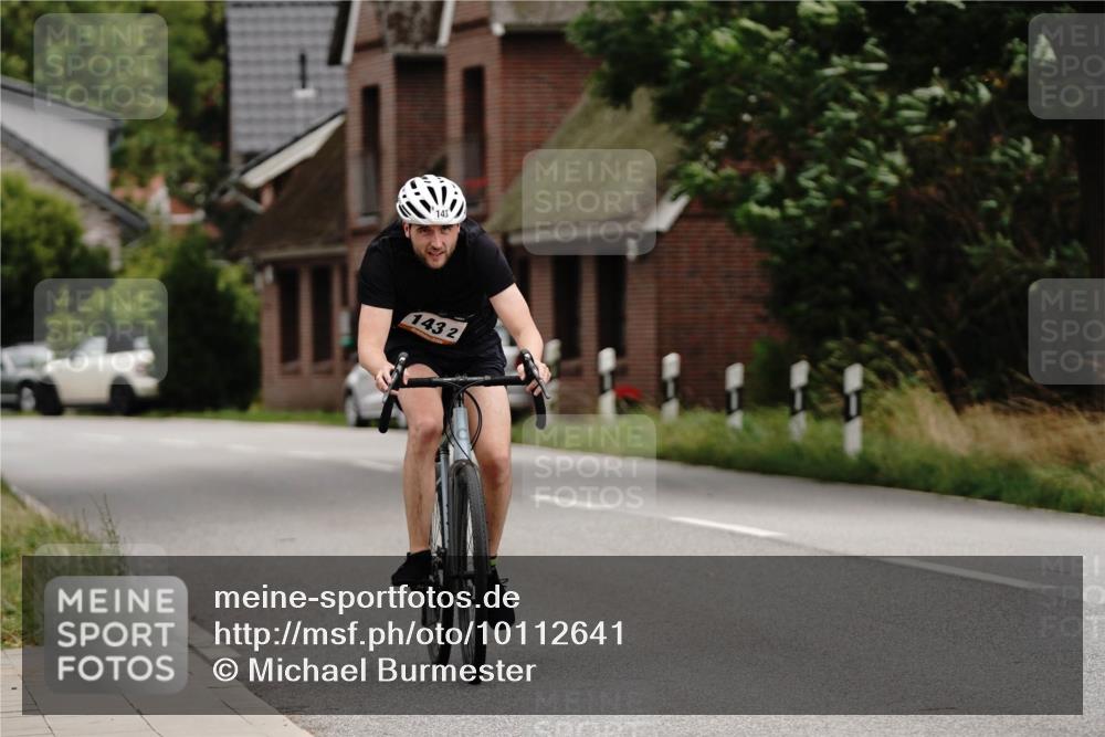 30.08.2026 - Elbe Triathlon Hamburg Michael Burmester http://msf.ph/oto/10112641 30.08.2026 15:11:56 Radfahren 143, 143, 2, 143 meine-sportfotos.de