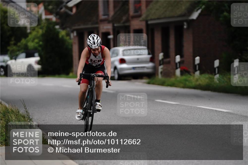 30.08.2026 - Elbe Triathlon Hamburg Michael Burmester http://msf.ph/oto/10112662 30.08.2026 15:16:33 Radfahren 164 meine-sportfotos.de