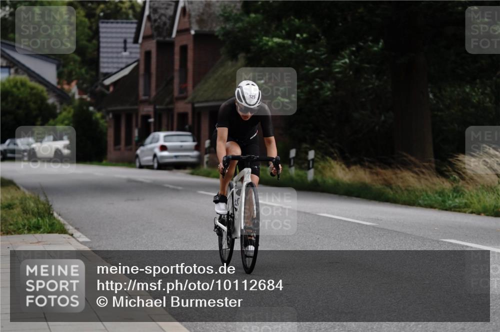 30.08.2026 - Elbe Triathlon Hamburg Michael Burmester http://msf.ph/oto/10112684 30.08.2026 15:19:36 Radfahren 129 meine-sportfotos.de
