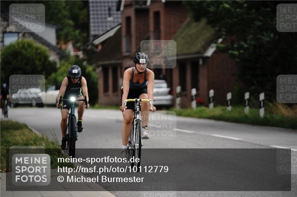 30.08.2026 - Elbe Triathlon Hamburg Michael Burmester http://msf.ph/oto/10112779 30.08.2026 15:28:30 Radfahren 149 meine-sportfotos.de