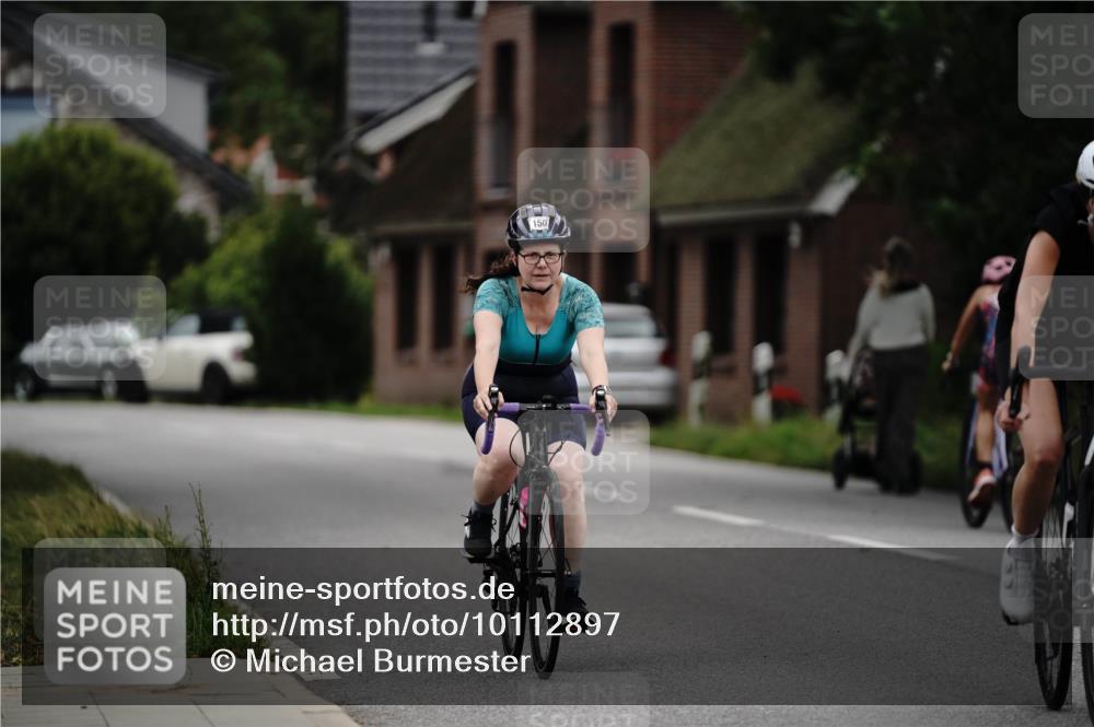 30.08.2026 - Elbe Triathlon Hamburg Michael Burmester http://msf.ph/oto/10112897 30.08.2026 15:34:30 Radfahren 150 meine-sportfotos.de