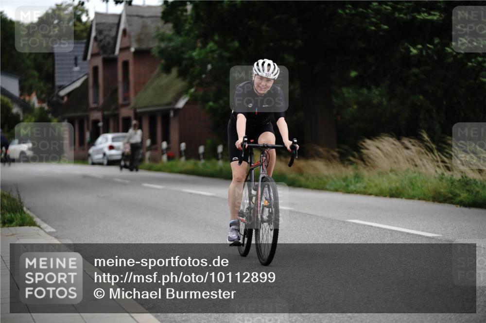 30.08.2026 - Elbe Triathlon Hamburg Michael Burmester http://msf.ph/oto/10112899 30.08.2026 15:34:40 Radfahren 151 meine-sportfotos.de