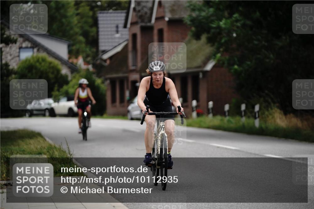 30.08.2026 - Elbe Triathlon Hamburg Michael Burmester http://msf.ph/oto/10112935 30.08.2026 15:36:23 Radfahren 133 meine-sportfotos.de