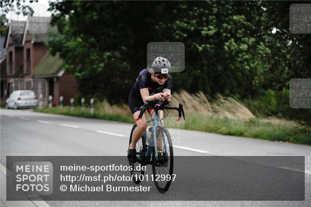 30.08.2026 - Elbe Triathlon Hamburg Michael Burmester http://msf.ph/oto/10112997 30.08.2026 15:39:35 Radfahren 142 meine-sportfotos.de