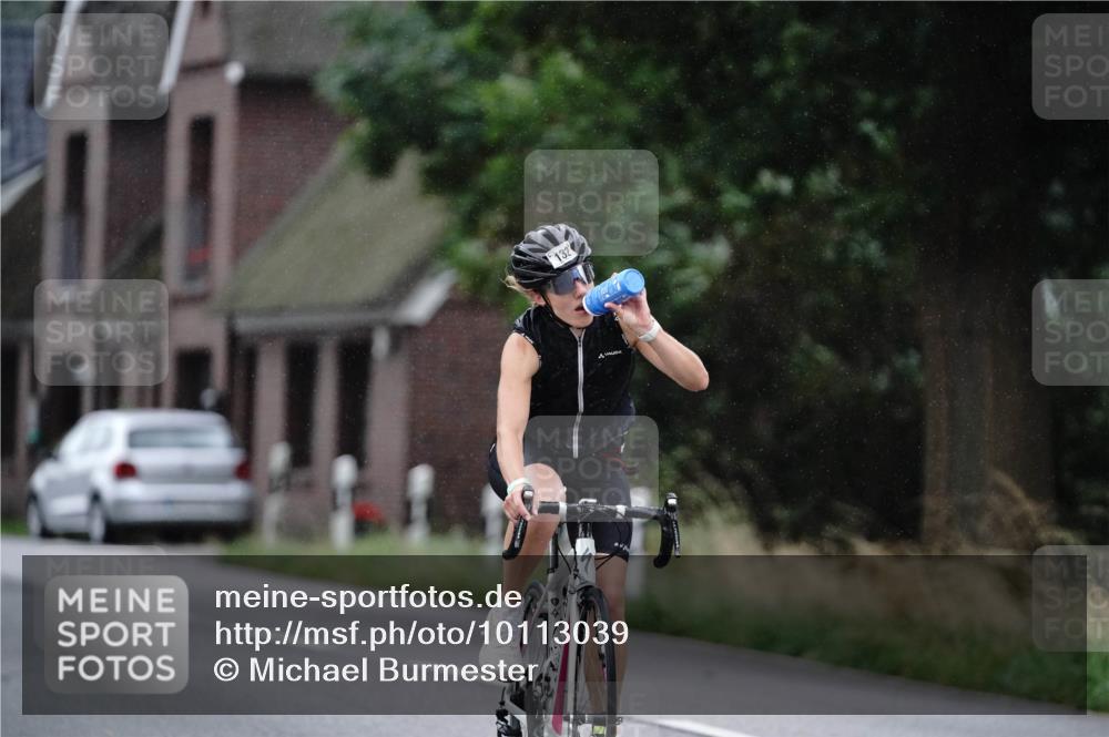 30.08.2026 - Elbe Triathlon Hamburg Michael Burmester http://msf.ph/oto/10113039 30.08.2026 15:44:04 Radfahren 132 meine-sportfotos.de