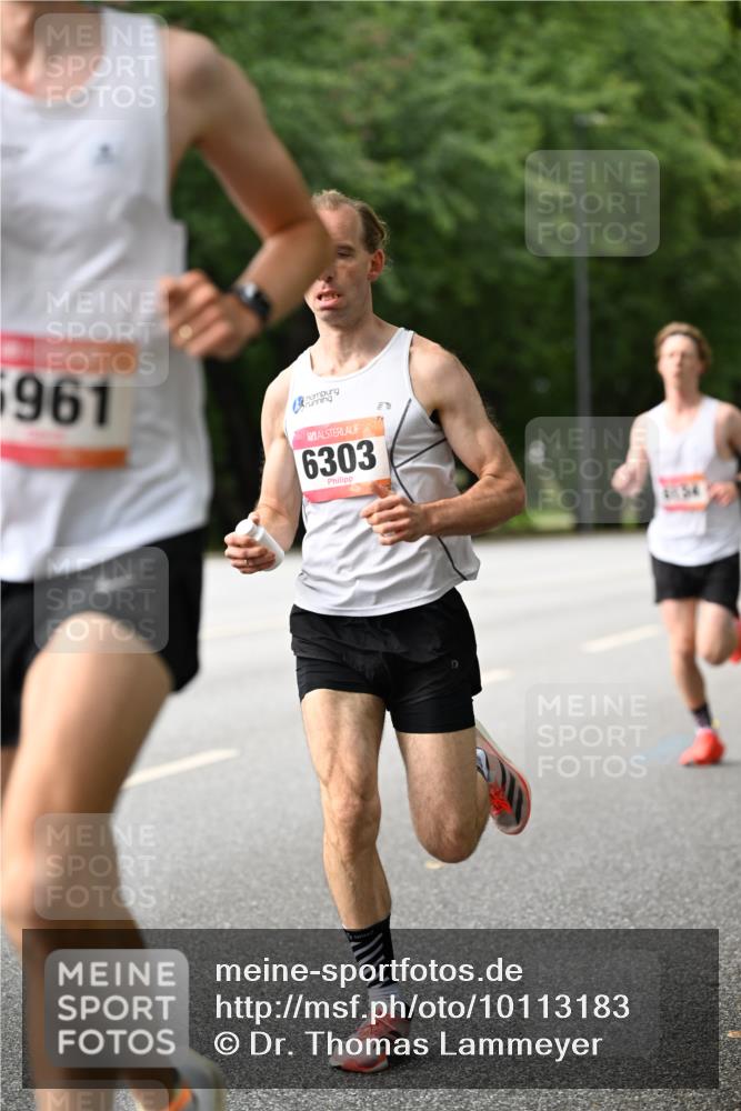 06.09.2026 - CURREX Alsterlauf Dr. Thomas Lammeyer http://msf.ph/oto/10113183 06.09.2026 09:04:26 Laufen 961, 6303 meine-sportfotos.de