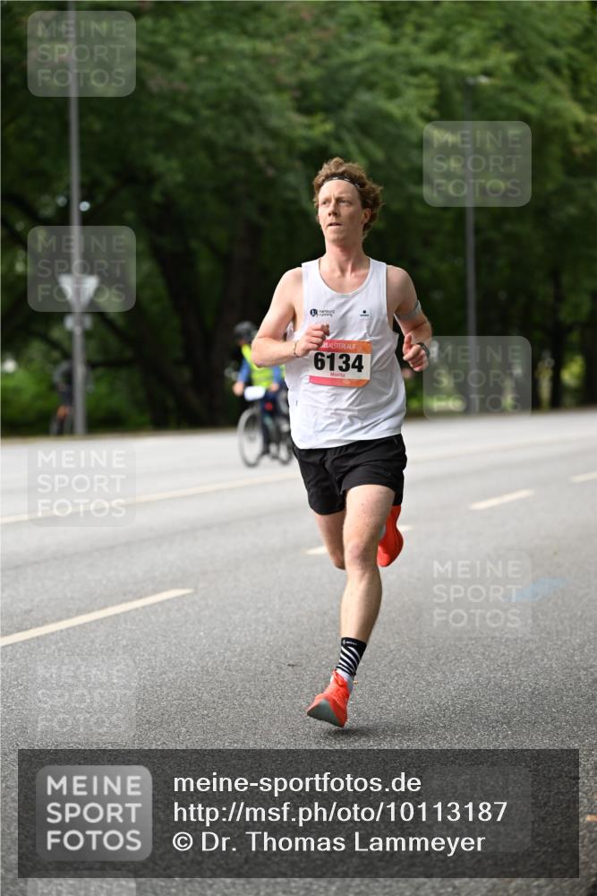 06.09.2026 - CURREX Alsterlauf Dr. Thomas Lammeyer http://msf.ph/oto/10113187 06.09.2026 09:04:27 Laufen 6134 meine-sportfotos.de