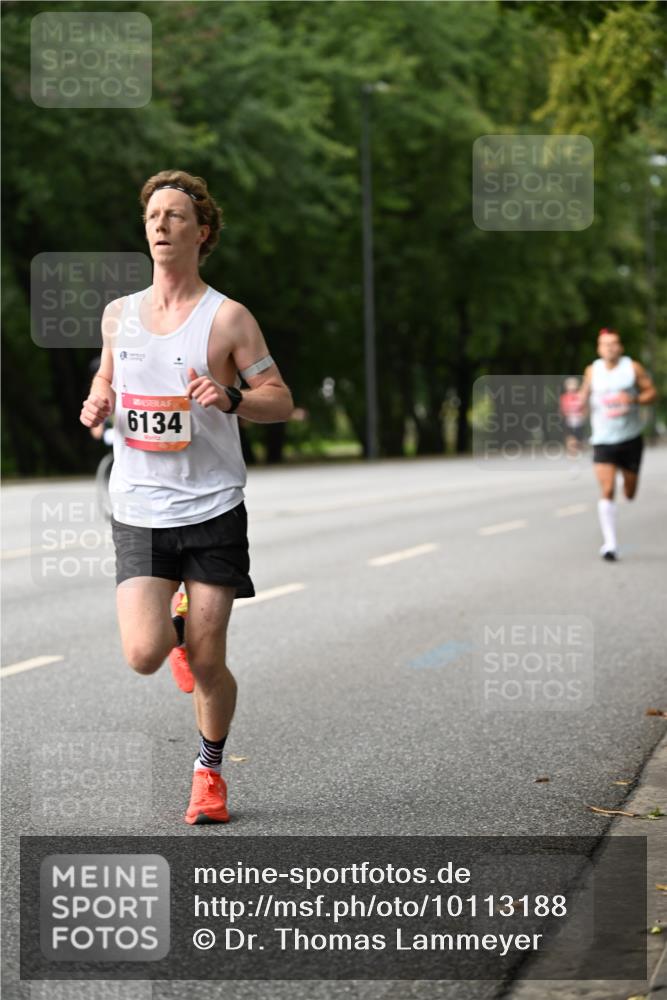 06.09.2026 - CURREX Alsterlauf Dr. Thomas Lammeyer http://msf.ph/oto/10113188 06.09.2026 09:04:27 Laufen 6134 meine-sportfotos.de