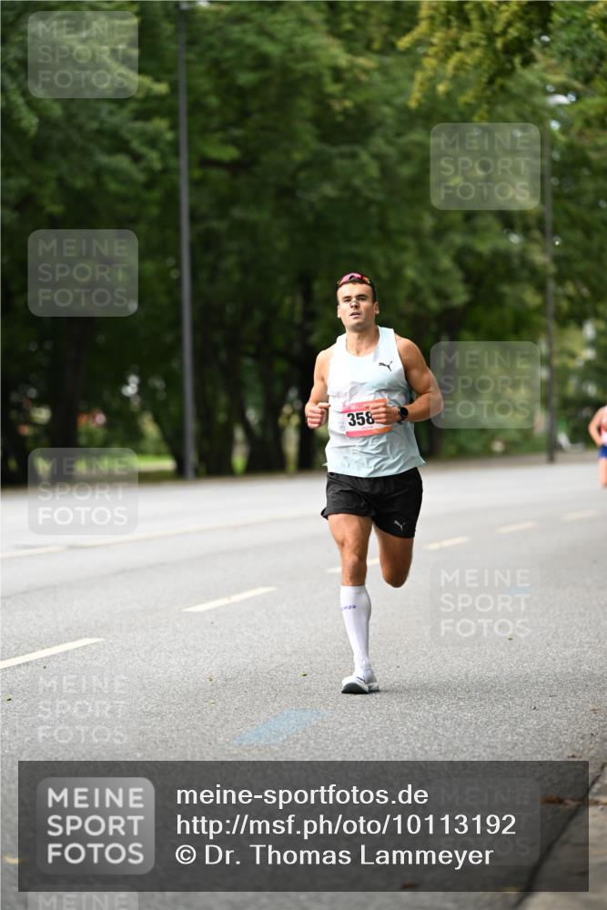 06.09.2026 - CURREX Alsterlauf Dr. Thomas Lammeyer http://msf.ph/oto/10113192 06.09.2026 09:04:29 Laufen 358 meine-sportfotos.de