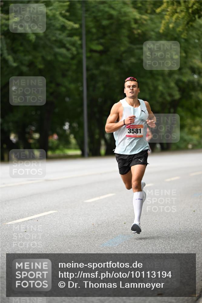 06.09.2026 - CURREX Alsterlauf Dr. Thomas Lammeyer http://msf.ph/oto/10113194 06.09.2026 09:04:29 Laufen 3581 meine-sportfotos.de