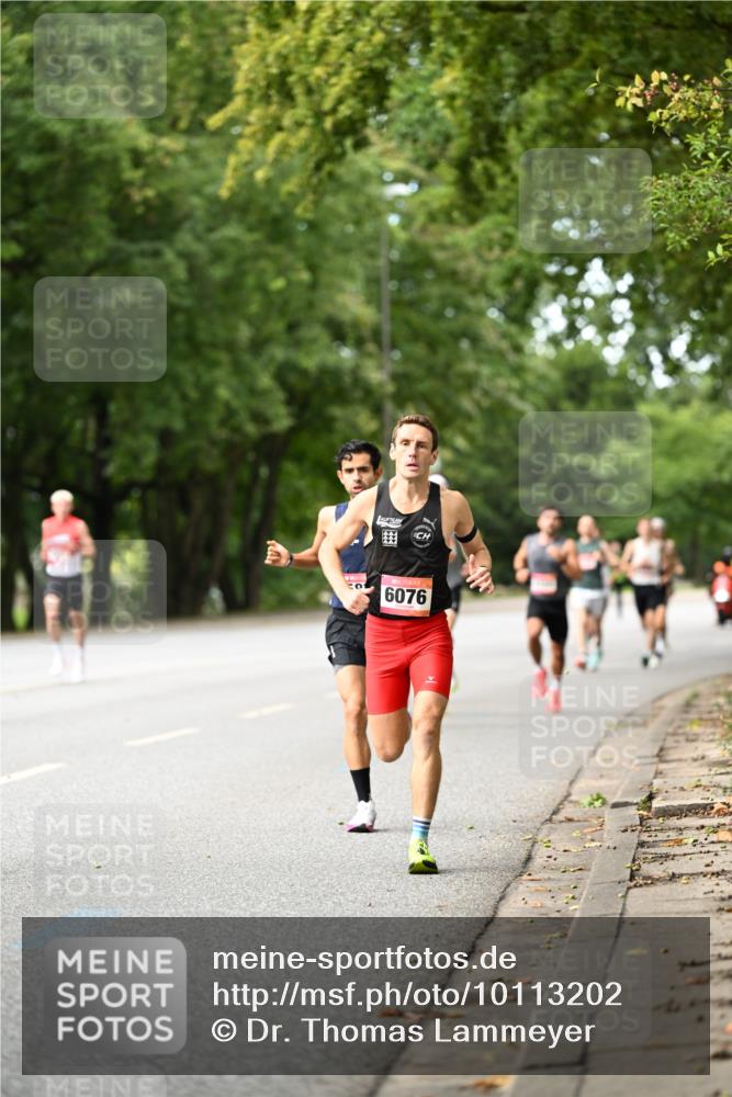 06.09.2026 - CURREX Alsterlauf Dr. Thomas Lammeyer http://msf.ph/oto/10113202 06.09.2026 09:04:30 Laufen 6076 meine-sportfotos.de