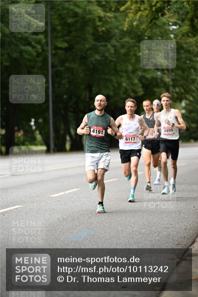06.09.2026 - CURREX Alsterlauf Dr. Thomas Lammeyer http://msf.ph/oto/10113242 06.09.2026 09:04:37 Laufen 4191, 4499, 70, 6117 meine-sportfotos.de
