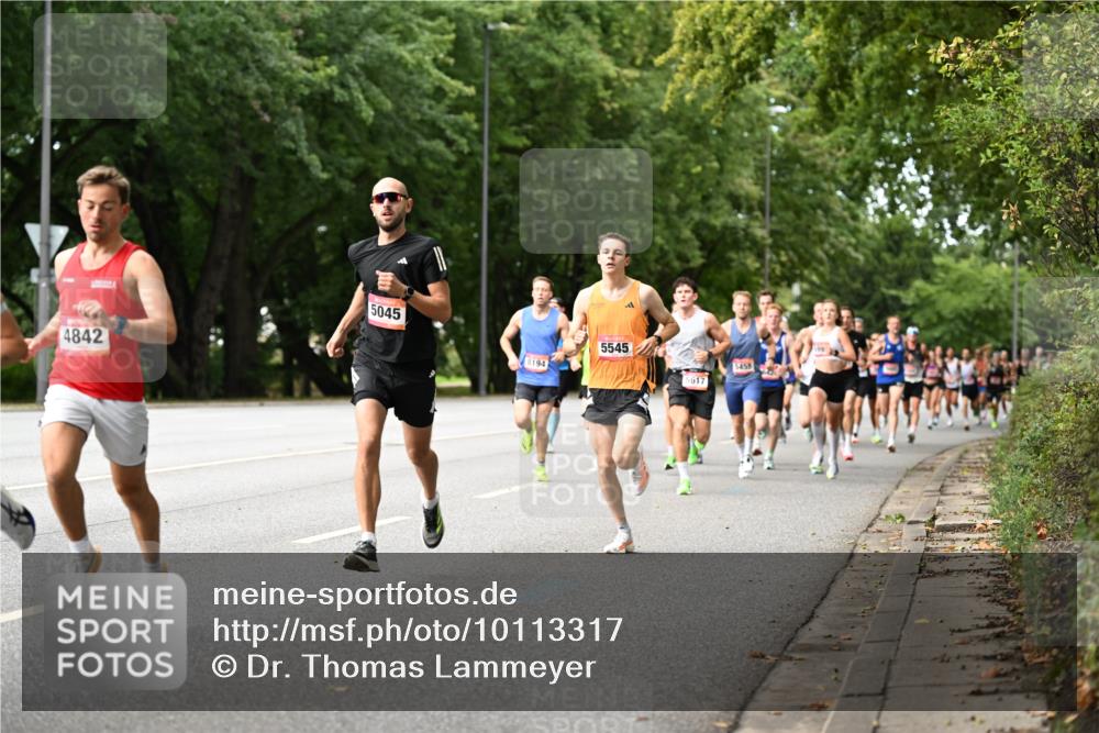 06.09.2026 - CURREX Alsterlauf Dr. Thomas Lammeyer http://msf.ph/oto/10113317 06.09.2026 09:04:50 Laufen 5045, 4842, 8194, 5545, 5617, 5455 meine-sportfotos.de