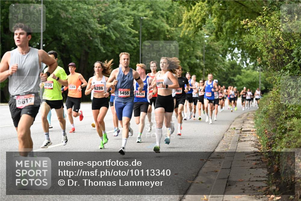 06.09.2026 - CURREX Alsterlauf Dr. Thomas Lammeyer http://msf.ph/oto/10113340 06.09.2026 09:04:53 Laufen 5617, 3035, 5004, 8304, 6286, 5455, 3981, 6426 meine-sportfotos.de