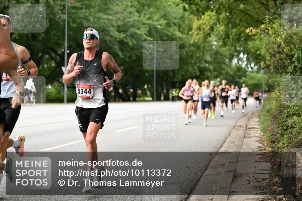 06.09.2026 - CURREX Alsterlauf Dr. Thomas Lammeyer http://msf.ph/oto/10113372 06.09.2026 09:04:58 Laufen 5344 meine-sportfotos.de