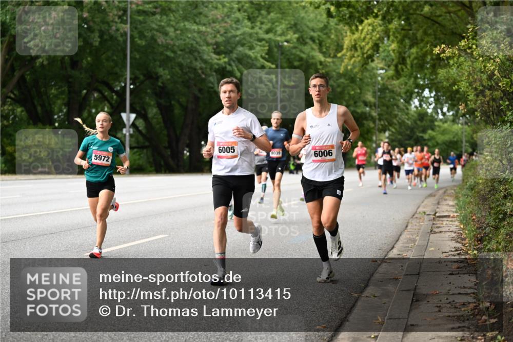 06.09.2026 - CURREX Alsterlauf Dr. Thomas Lammeyer http://msf.ph/oto/10113415 06.09.2026 09:05:04 Laufen 5972, 6005, 8039, 6006 meine-sportfotos.de