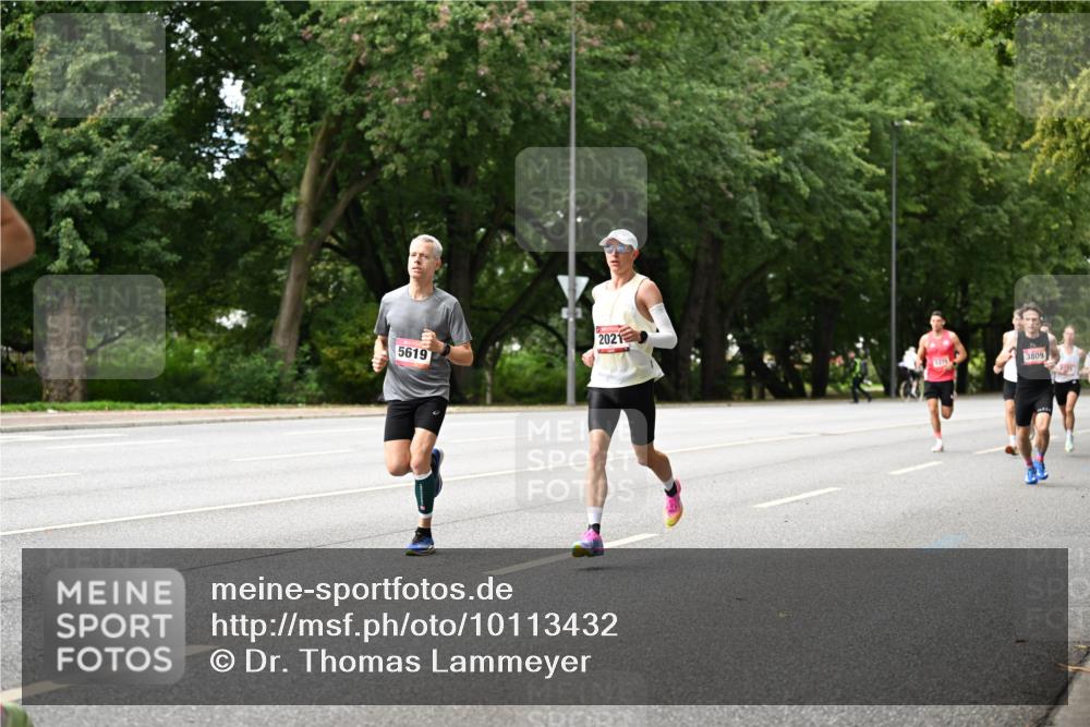 06.09.2026 - CURREX Alsterlauf Dr. Thomas Lammeyer http://msf.ph/oto/10113432 06.09.2026 09:05:07 Laufen 5619, 2021, 3809 meine-sportfotos.de