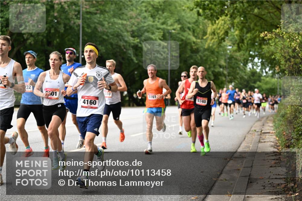 06.09.2026 - CURREX Alsterlauf Dr. Thomas Lammeyer http://msf.ph/oto/10113458 06.09.2026 09:05:12 Laufen 32, 01, 4160, 1310, 5161, 5340 meine-sportfotos.de