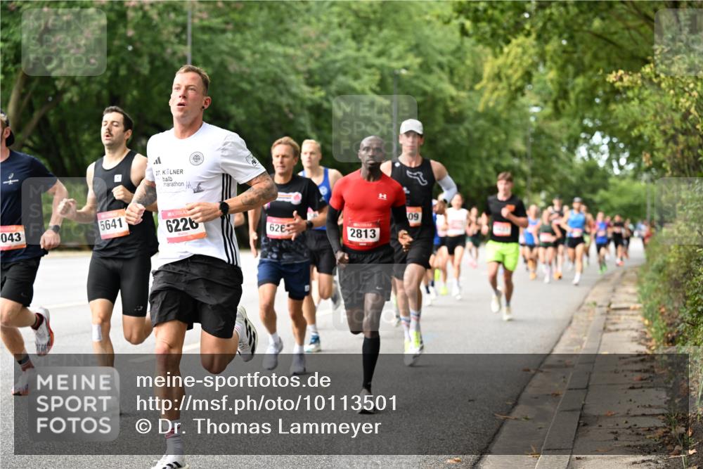 06.09.2026 - CURREX Alsterlauf Dr. Thomas Lammeyer http://msf.ph/oto/10113501 06.09.2026 09:05:19 Laufen 043, 5641, 27, 6226, 09, 626, 2813 meine-sportfotos.de