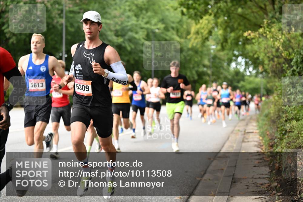 06.09.2026 - CURREX Alsterlauf Dr. Thomas Lammeyer http://msf.ph/oto/10113508 06.09.2026 09:05:20 Laufen 5613, 6309 meine-sportfotos.de