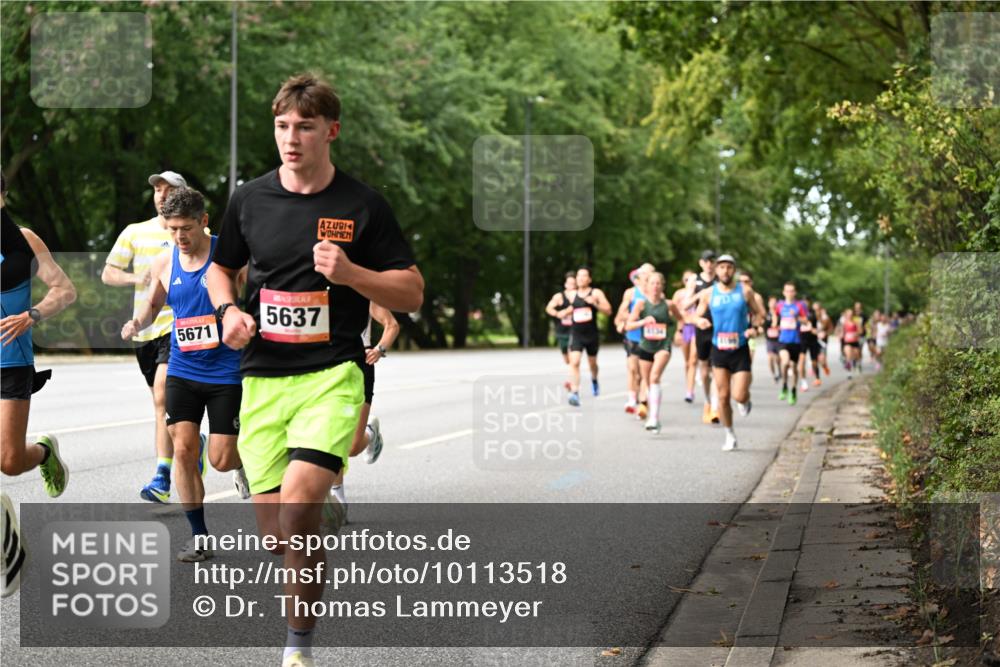06.09.2026 - CURREX Alsterlauf Dr. Thomas Lammeyer http://msf.ph/oto/10113518 06.09.2026 09:05:21 Laufen 5671, 5637 meine-sportfotos.de