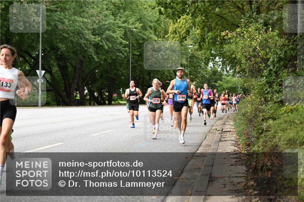 06.09.2026 - CURREX Alsterlauf Dr. Thomas Lammeyer http://msf.ph/oto/10113524 06.09.2026 09:05:22 Laufen 133, 5246, 5134, 8199 meine-sportfotos.de