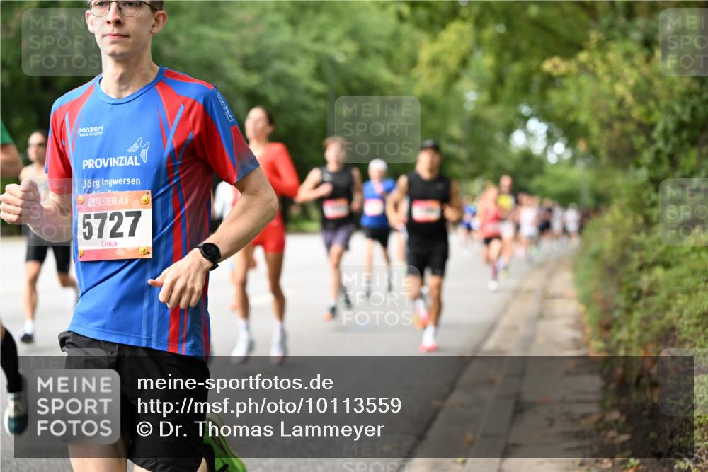 06.09.2026 - CURREX Alsterlauf Dr. Thomas Lammeyer http://msf.ph/oto/10113559 06.09.2026 09:05:27 Laufen 5727 meine-sportfotos.de