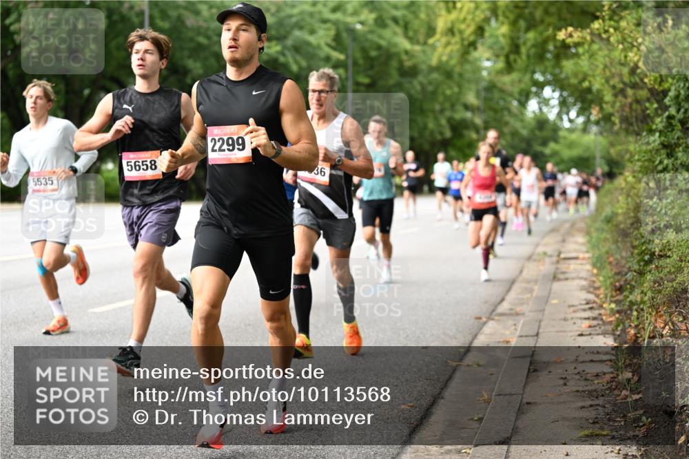 06.09.2026 - CURREX Alsterlauf Dr. Thomas Lammeyer http://msf.ph/oto/10113568 06.09.2026 09:05:29 Laufen 5535, 5658, 2299, 36 meine-sportfotos.de
