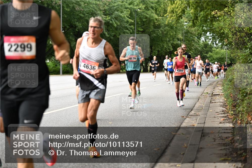 06.09.2026 - CURREX Alsterlauf Dr. Thomas Lammeyer http://msf.ph/oto/10113571 06.09.2026 09:05:29 Laufen 2299, 4636, 4176, 5739, 4380 meine-sportfotos.de
