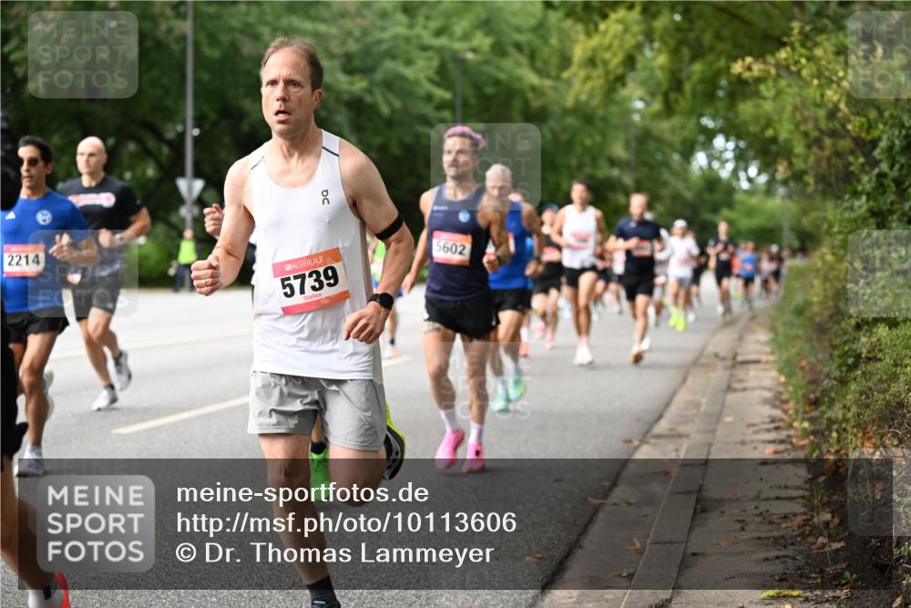 06.09.2026 - CURREX Alsterlauf Dr. Thomas Lammeyer http://msf.ph/oto/10113606 06.09.2026 09:05:34 Laufen 2214, 5739, 5602 meine-sportfotos.de