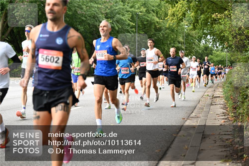 06.09.2026 - CURREX Alsterlauf Dr. Thomas Lammeyer http://msf.ph/oto/10113614 06.09.2026 09:05:35 Laufen 2727, 5602, 2326, 5182, 4163, 469, 5996, 2, 11, 5464, 2378, 6101 meine-sportfotos.de