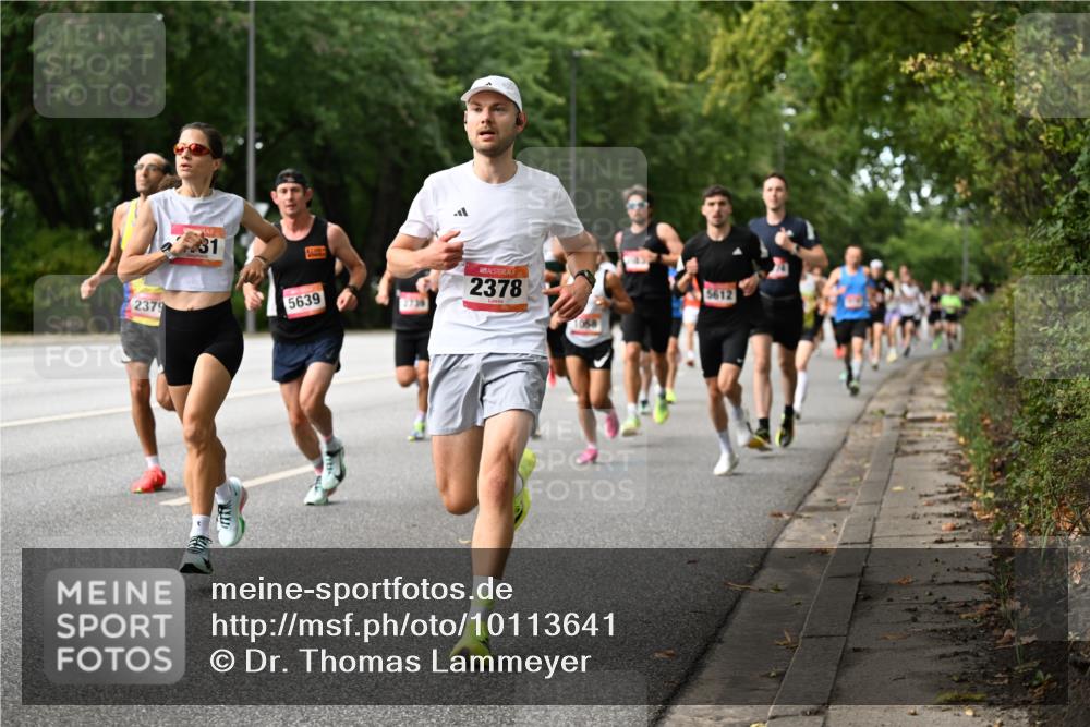 06.09.2026 - CURREX Alsterlauf Dr. Thomas Lammeyer http://msf.ph/oto/10113641 06.09.2026 09:05:39 Laufen 2379, 31, 5639, 2378, 5612 meine-sportfotos.de