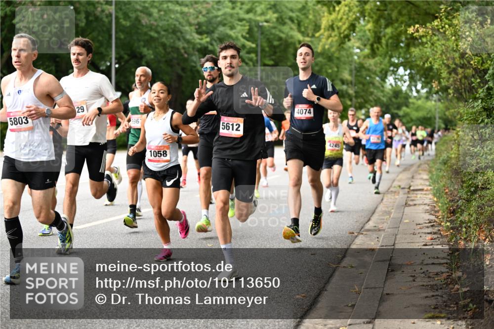 06.09.2026 - CURREX Alsterlauf Dr. Thomas Lammeyer http://msf.ph/oto/10113650 06.09.2026 09:05:41 Laufen 5803, 29, 5967, 1058, 5612, 4074, 4245 meine-sportfotos.de
