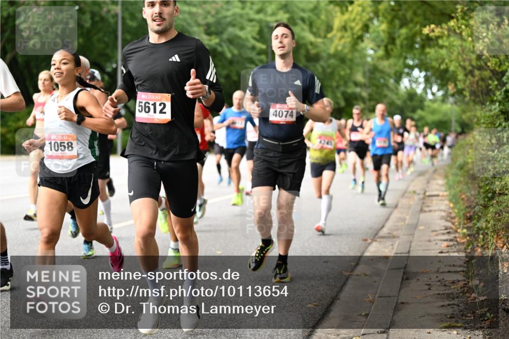 06.09.2026 - CURREX Alsterlauf Dr. Thomas Lammeyer http://msf.ph/oto/10113654 06.09.2026 09:05:41 Laufen 1058, 5612, 4074 meine-sportfotos.de