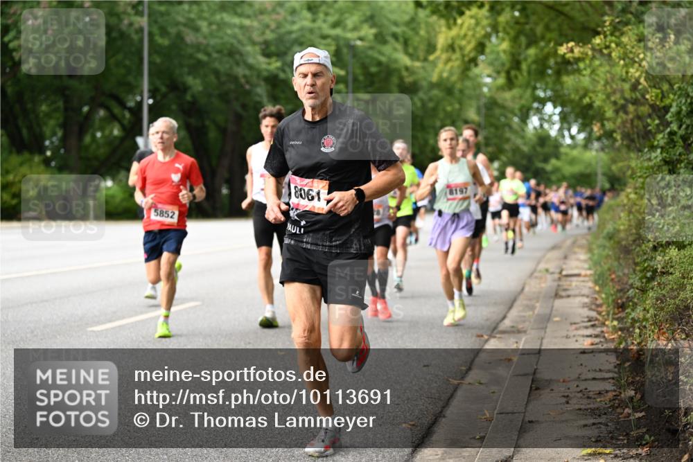 06.09.2026 - CURREX Alsterlauf Dr. Thomas Lammeyer http://msf.ph/oto/10113691 06.09.2026 09:05:46 Laufen 8197, 8061, 5852 meine-sportfotos.de