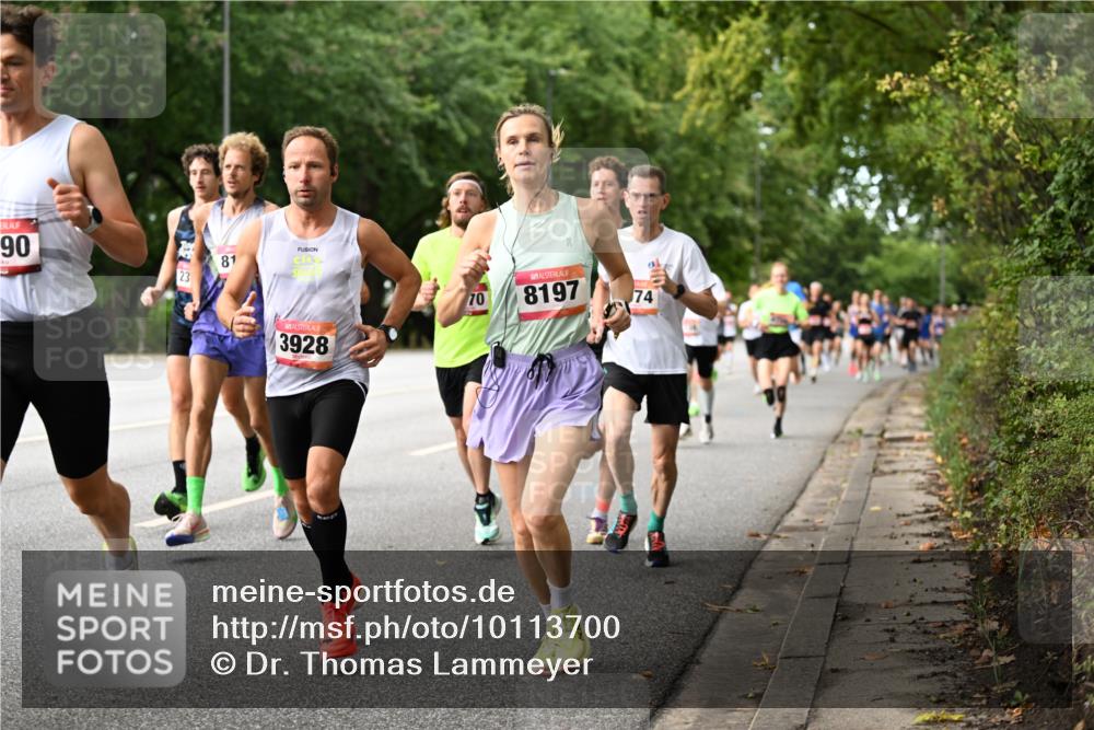 06.09.2026 - CURREX Alsterlauf Dr. Thomas Lammeyer http://msf.ph/oto/10113700 06.09.2026 09:05:48 Laufen 90, 23, 81, 3928, 70, 8197, 74 meine-sportfotos.de
