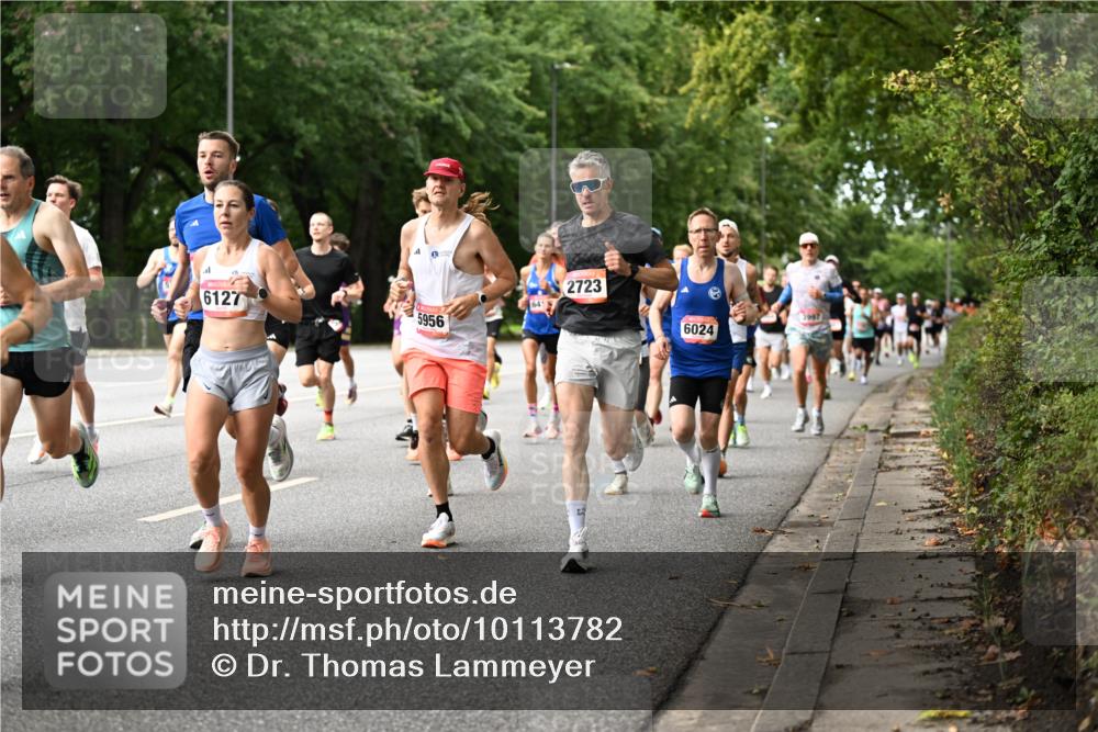 06.09.2026 - CURREX Alsterlauf Dr. Thomas Lammeyer http://msf.ph/oto/10113782 06.09.2026 09:05:59 Laufen 6127, 5956, 64, 2723, 6024 meine-sportfotos.de