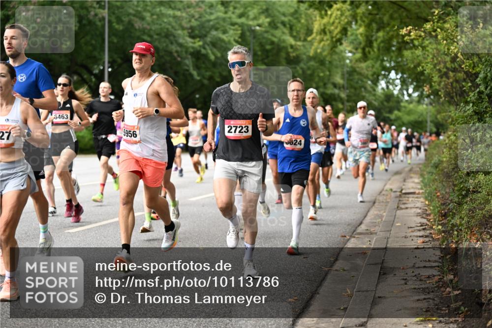 06.09.2026 - CURREX Alsterlauf Dr. Thomas Lammeyer http://msf.ph/oto/10113786 06.09.2026 09:06:00 Laufen 27, 6463, 5956, 2723, 24 meine-sportfotos.de