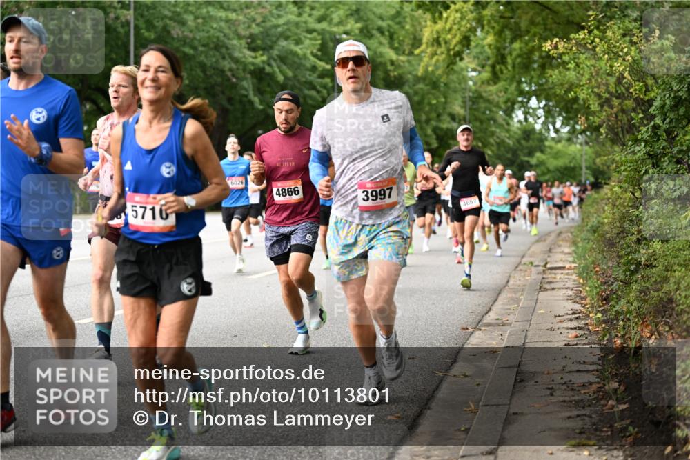 06.09.2026 - CURREX Alsterlauf Dr. Thomas Lammeyer http://msf.ph/oto/10113801 06.09.2026 09:06:03 Laufen 5710, 42, 195, 6026, 4866, 3997, 4657 meine-sportfotos.de