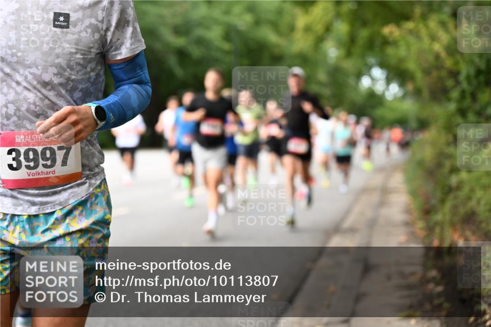 06.09.2026 - CURREX Alsterlauf Dr. Thomas Lammeyer http://msf.ph/oto/10113807 06.09.2026 09:06:04 Laufen 3997 meine-sportfotos.de
